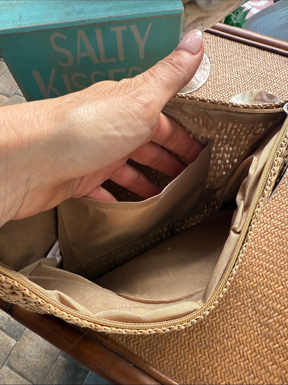 Summer Woven Straw Zip Pouch - Natural - Picture 6 of 8